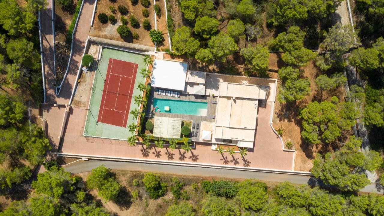 Oasis Villas Complex Cala Llonga  Exterior foto